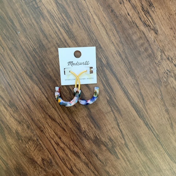 Madewell half and half hoop earring - Picture 7 of 9